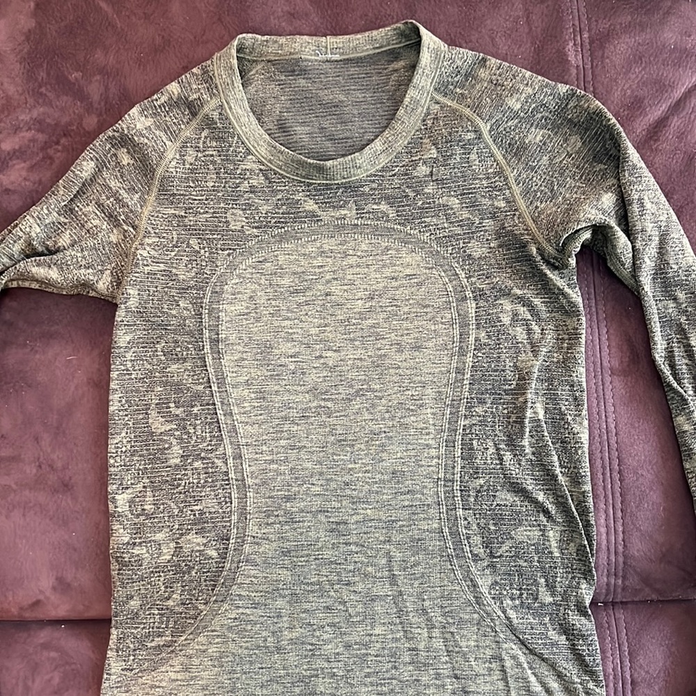 Lululemon Swiftly Tech Ls Crew Size 6 - image 2